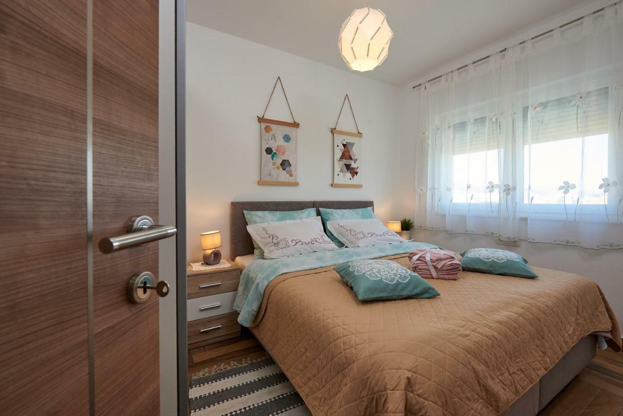 Appartement Golubica à Trogir Extérieur photo